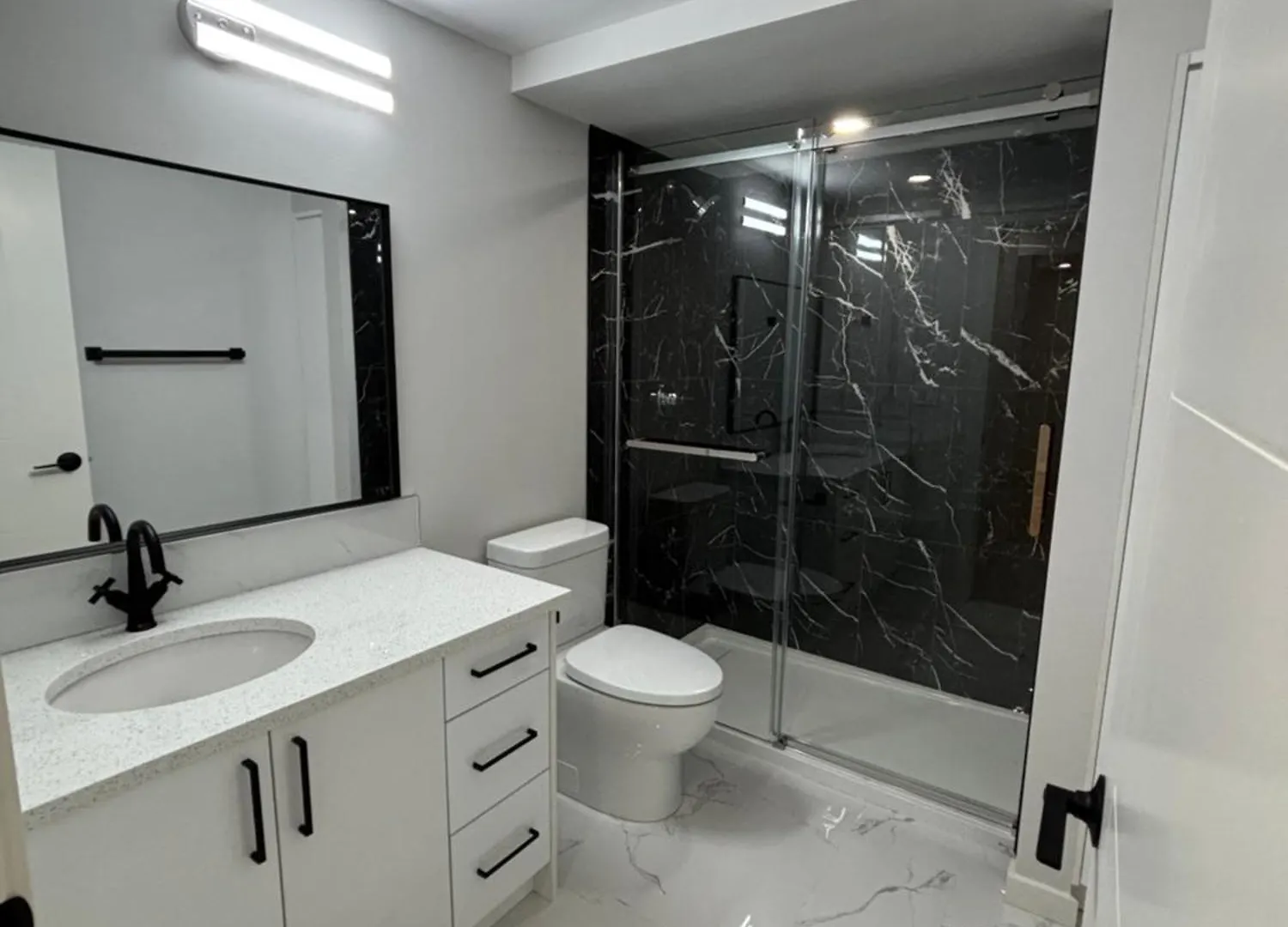 Rockpark Private 2 Bedroom 1 Bathroom Basement Suite Calgary 0*,  Canada